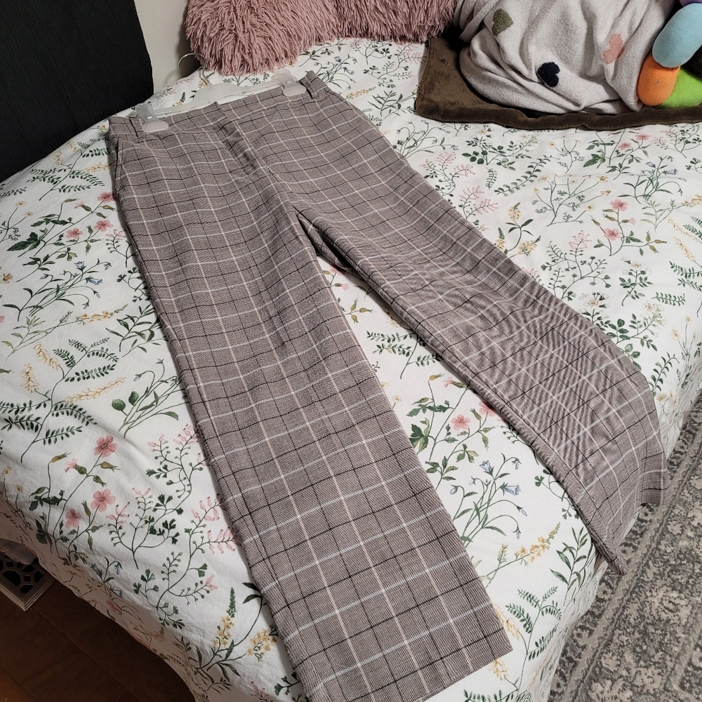 Reitmans Size 4 Plaid Pants